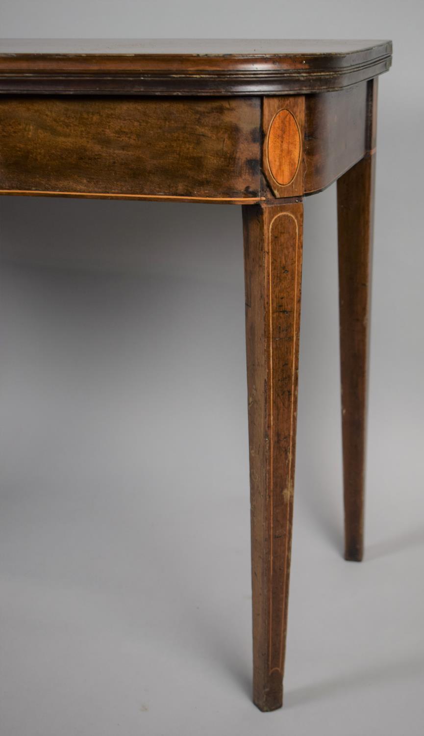 A 19th Century Cross Banded and String Inlaid Tea Table with Square Tapering Legs, 89cms Wide - Image 2 of 3