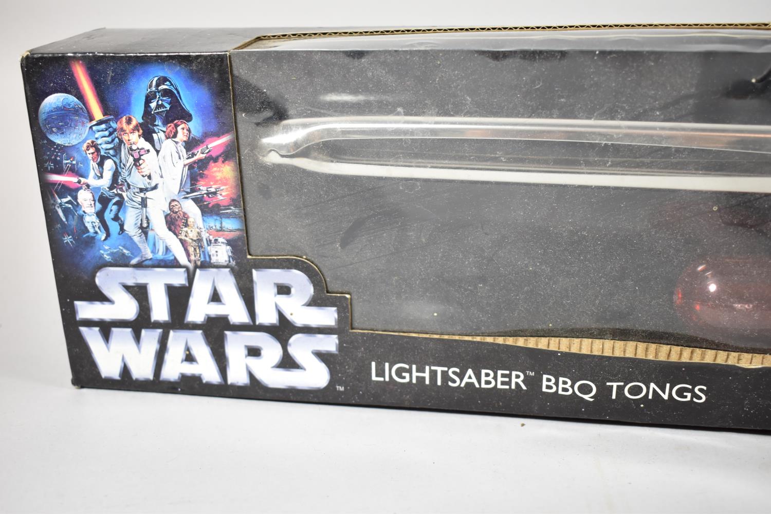 A Cased Set of Star Wars Lightsaber BBQ Tongs in Original Box - Image 2 of 3