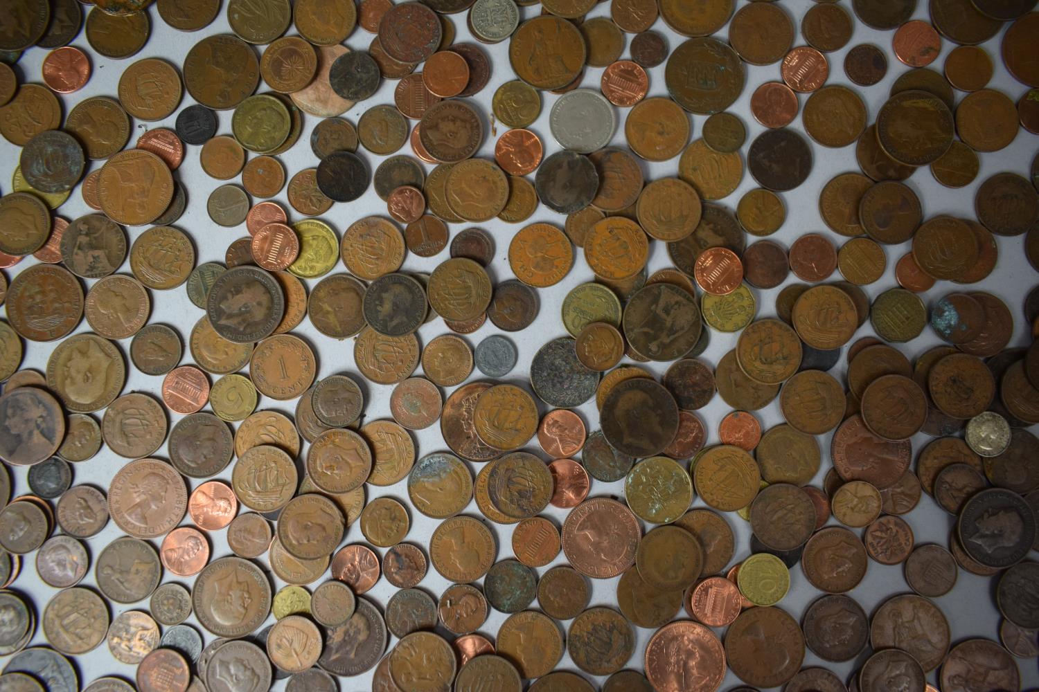 A Large Collection of British and Foreign Copper Coinage - Image 11 of 23