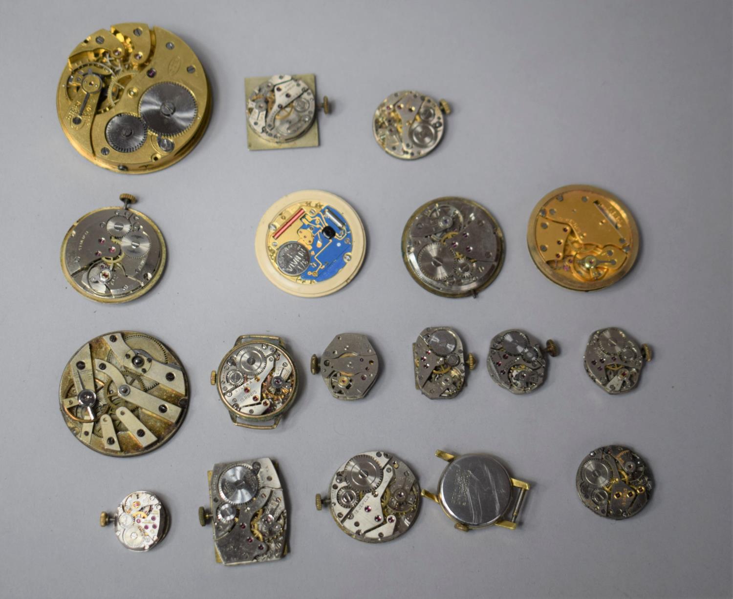 A Collection of Various Watch Movements for Spares and Repairs - Image 2 of 2