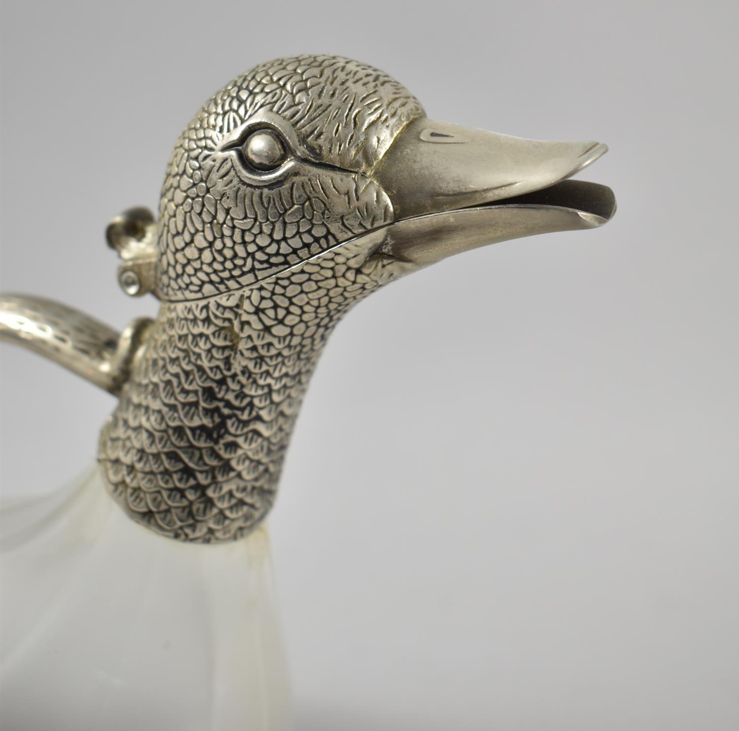 A Mid/Late 20th Century Novelty Duck Decanter in Silver Plate and Glass, 26cm high - Image 2 of 3