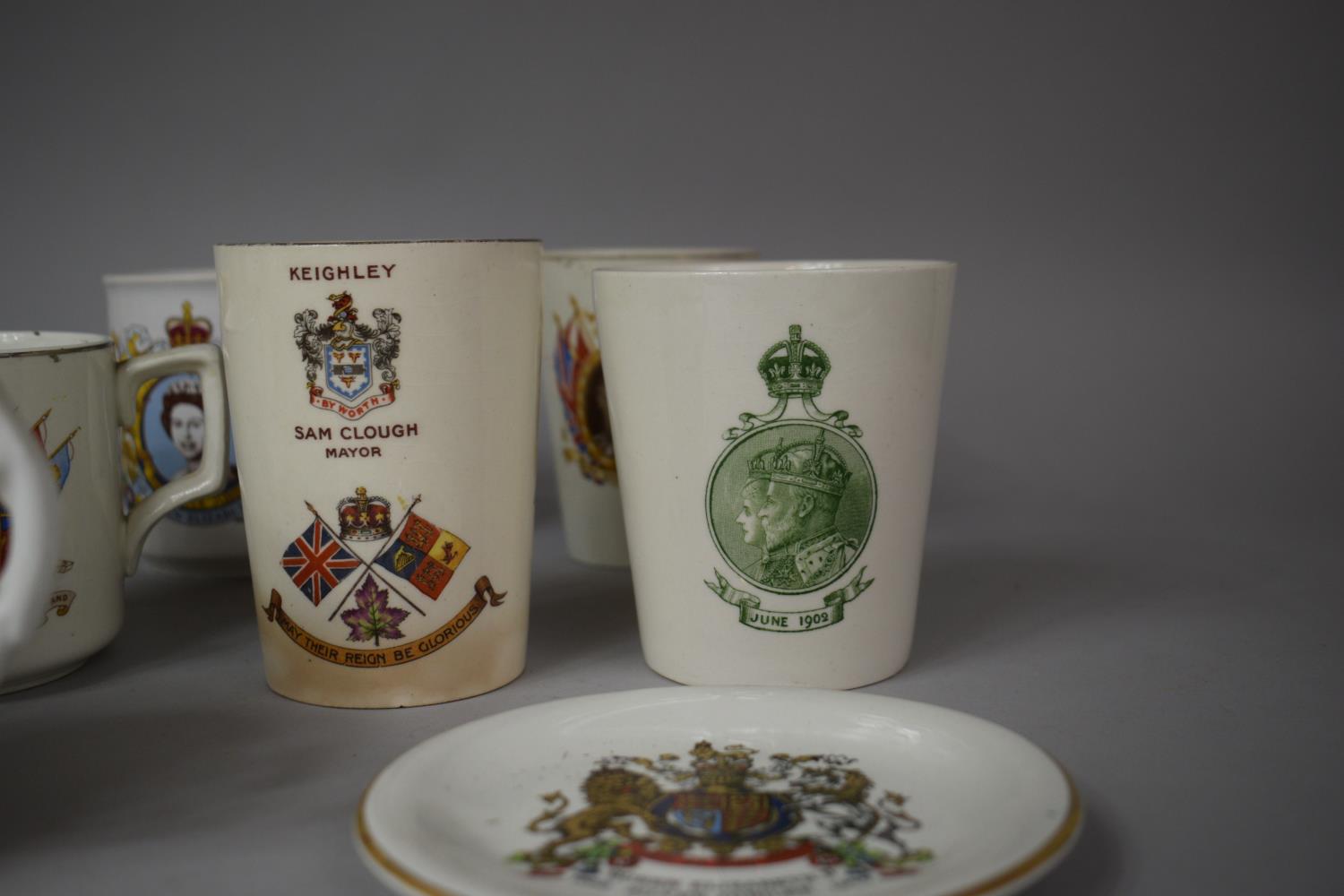 A Collection of Various Commemorative Items to Comprise Loving Mug, Royal Doulton 1902 Beaker, - Image 3 of 3