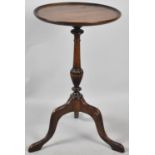 An Edwardian Mahogany Dish Topped Tripod Wine Table, 37cm High