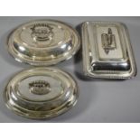 A Collection of Three Edwardian Silver Plated Entree Dishes with Removable Handles, Largest 27.5cm