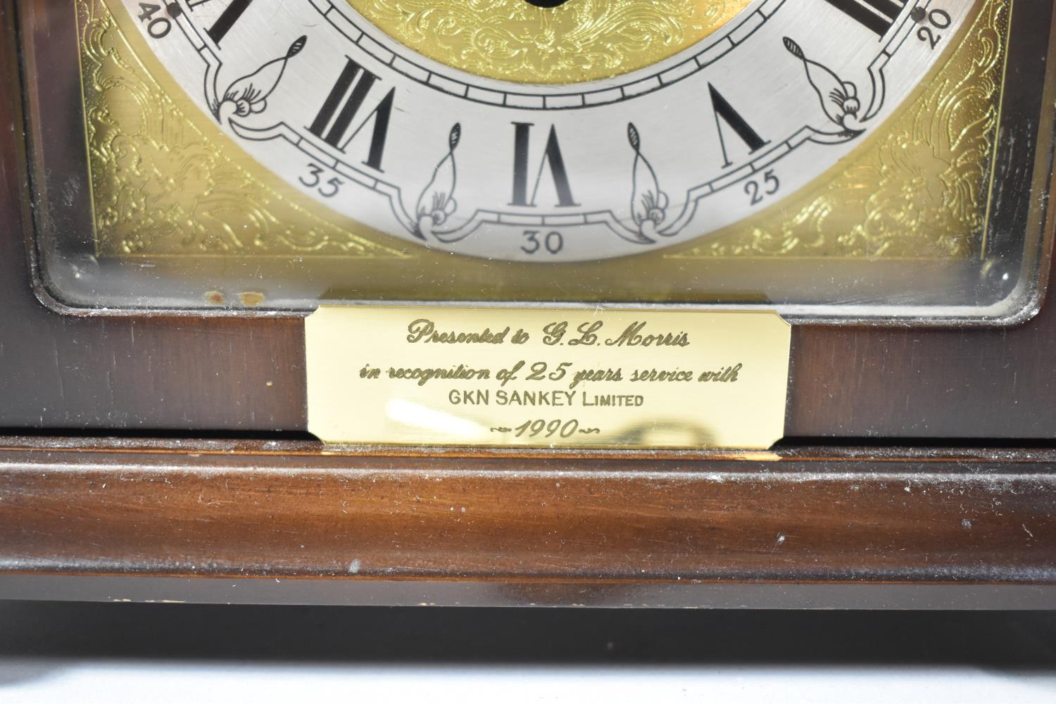 A German Westminster Chime Presentation Bracket Clock, Presented 1990, Chiming but Movement in - Bild 2 aus 3