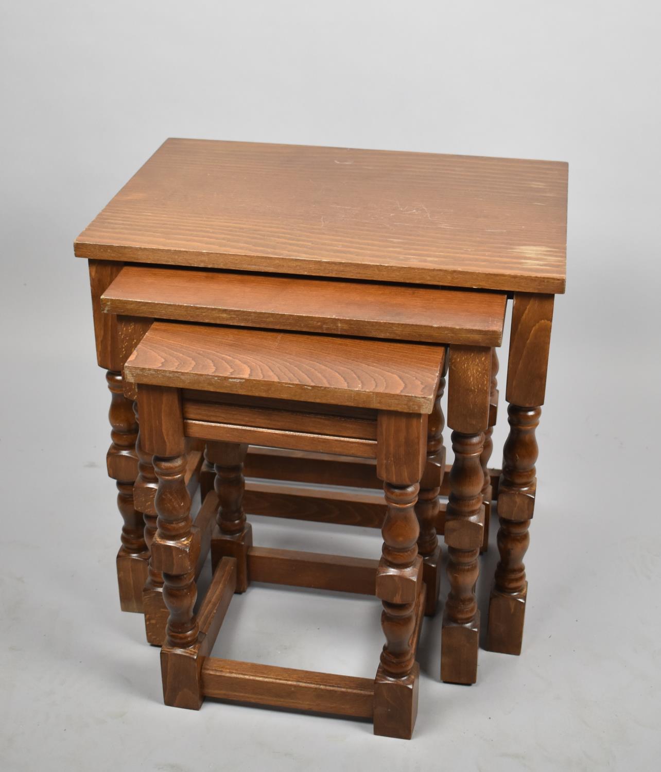 A Modern Nest of Three Oak Tables, Largest 48cm Wide