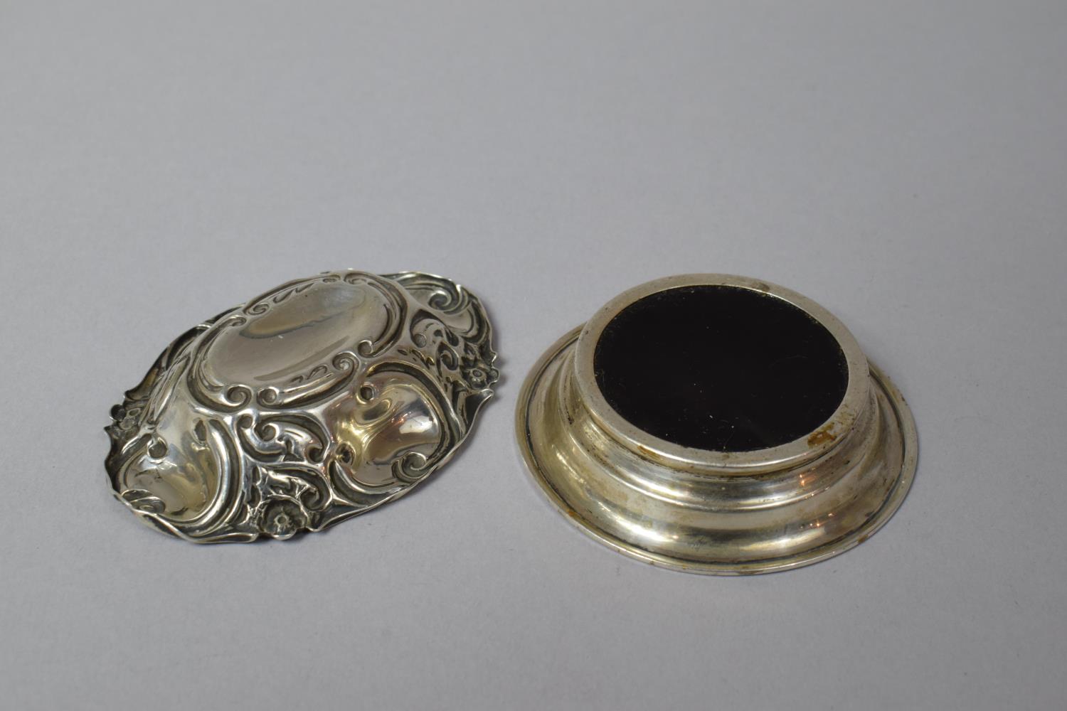 Two Small Silver Pin Dishes, One Inlaid with Tortoiseshell Hallmarked London 1922 the Other - Image 3 of 3