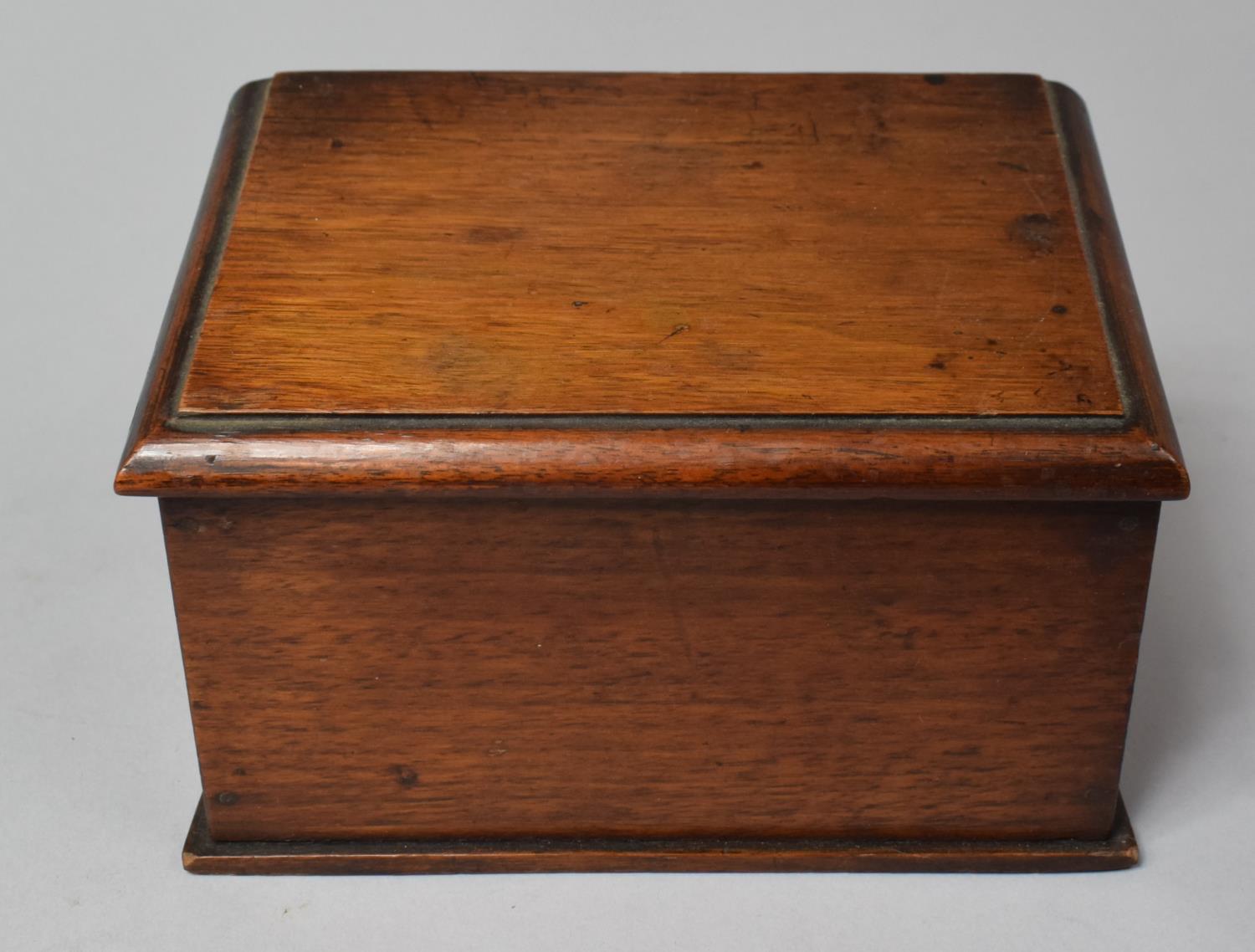 A Late 19th/Early 20th Century Mahogany Three Section Stationery Box Having Hinged Sloping Lid, 17cm - Image 2 of 3