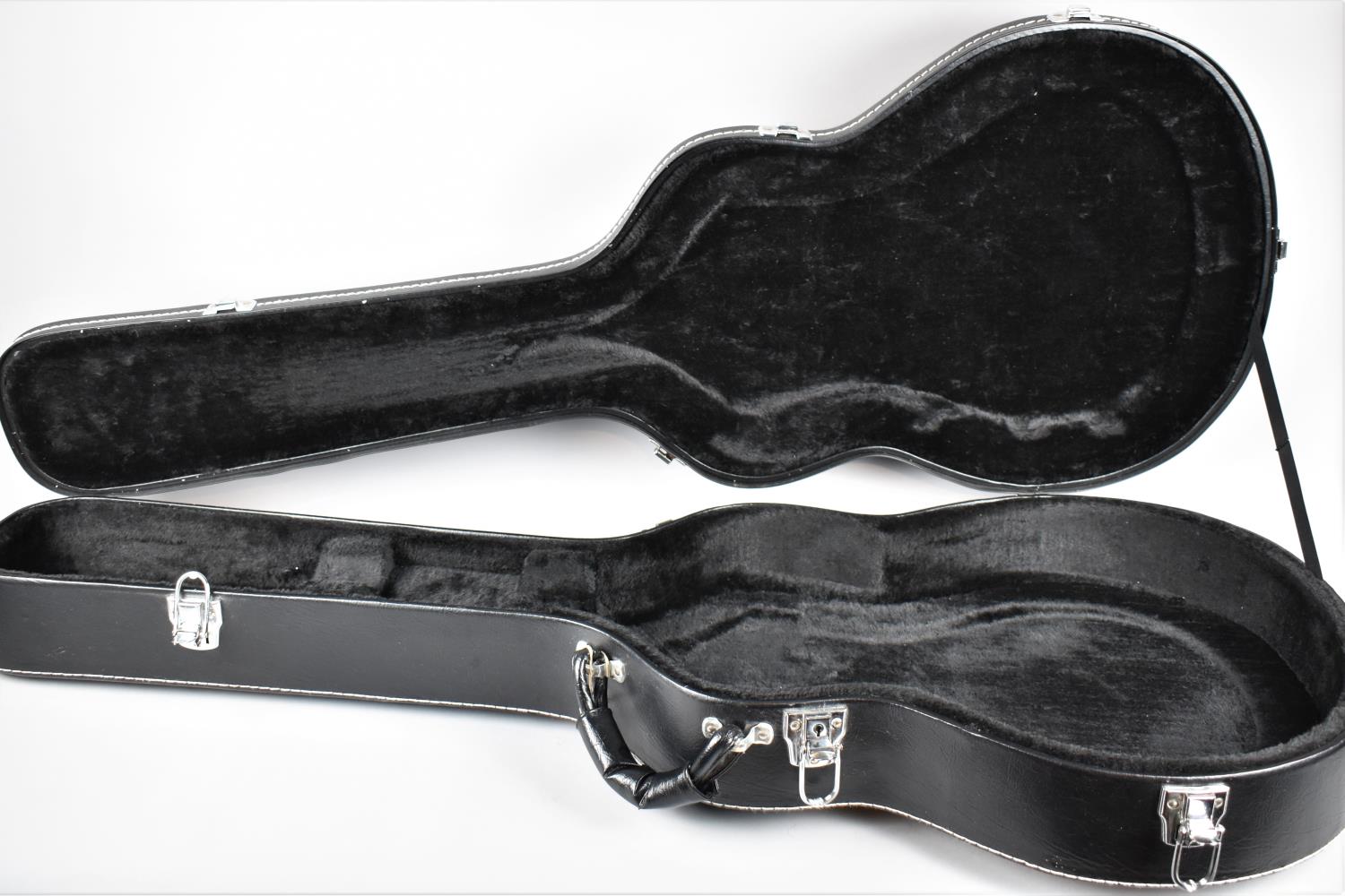 A Cased Replica Arched Top Electro Acoustic Guitar, Inscribed Gibson. Complete with Hard Case. - Image 4 of 4