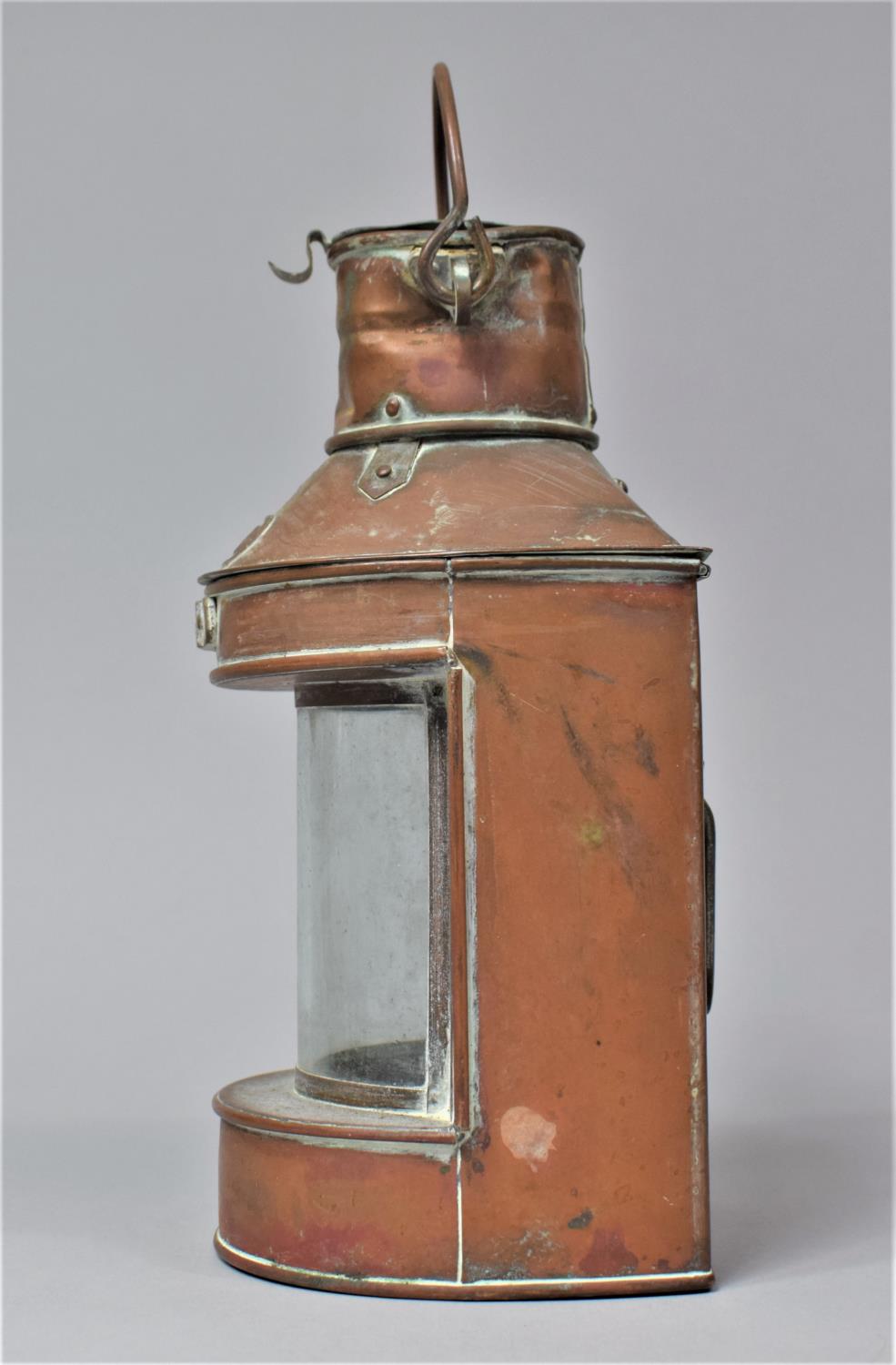 A Vintage Brass Mounted Copper Ships Stern Light with Loop Carrying Handle, 25cm high - Image 3 of 5