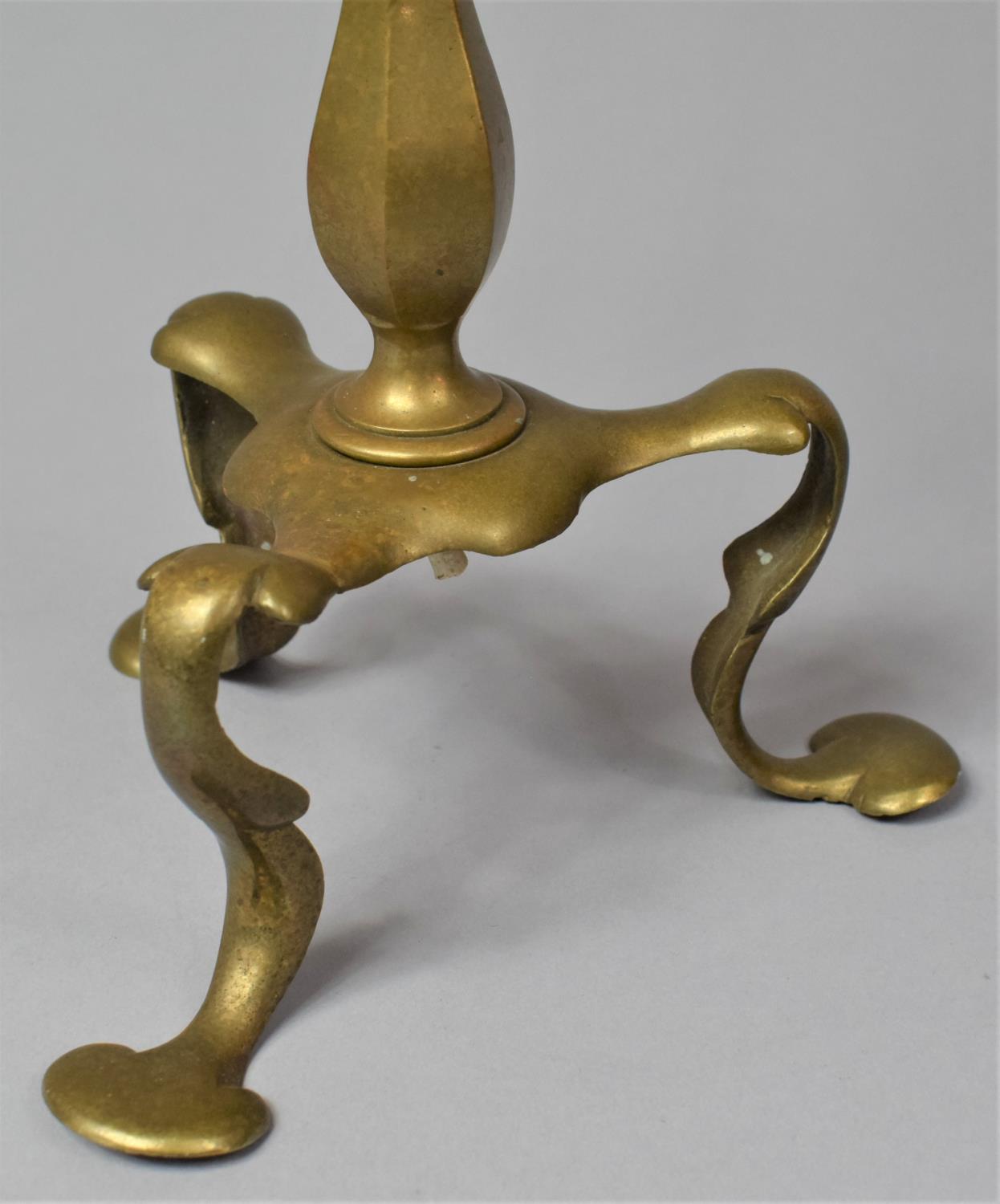 An Early 20th Century Brass Pullman Carriage Table Lamp, with Three Scrolled Feet, 32cm high - Image 3 of 4