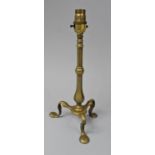 An Early 20th Century Brass Pullman Carriage Table Lamp on Tripod Scrolled Supports, 33cm high