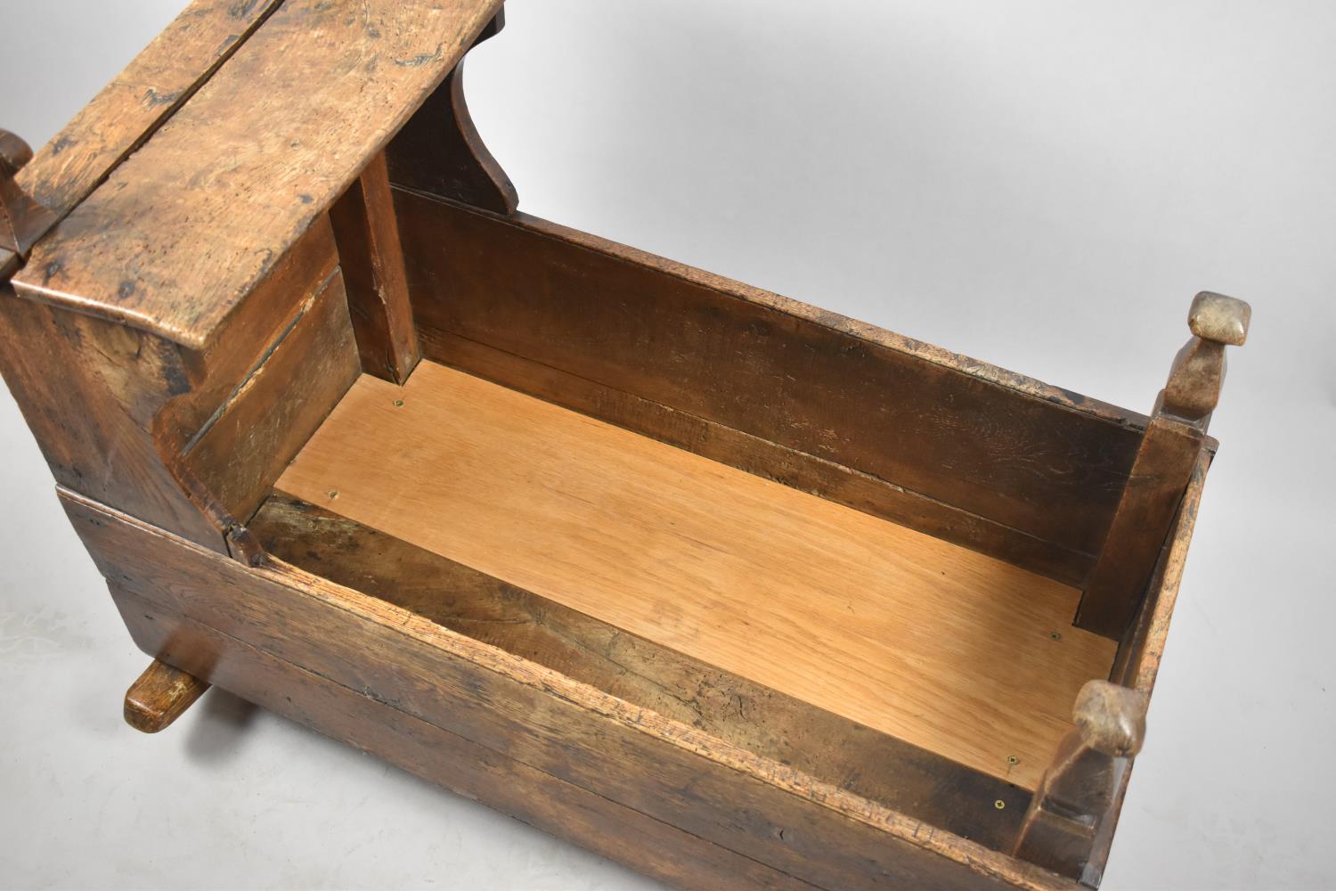 A 19th Century Rustic Oak Rocking Cradle with Canopy, Has Been Repaired and Treated for Woodworm, - Bild 2 aus 2