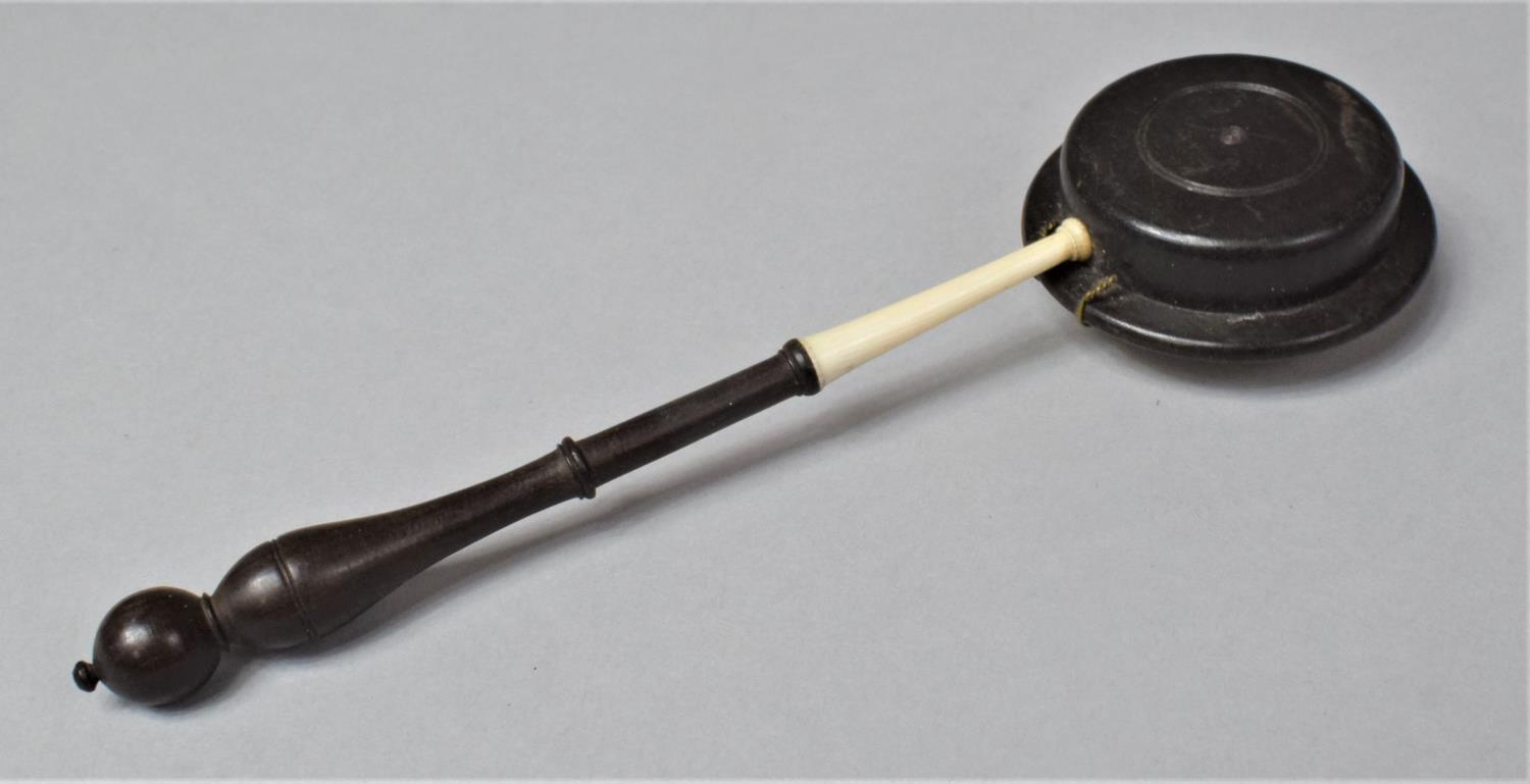 A Late 19th Century Ivory Miniature Bed Warming Pan with Pierced Cover, 16cm Long - Bild 3 aus 3