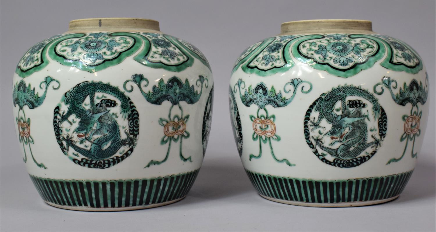 A Pair of 18th Century Chinese Famille Verte Ginger Jars Decorated with Applied Enamels Depicting - Image 3 of 10