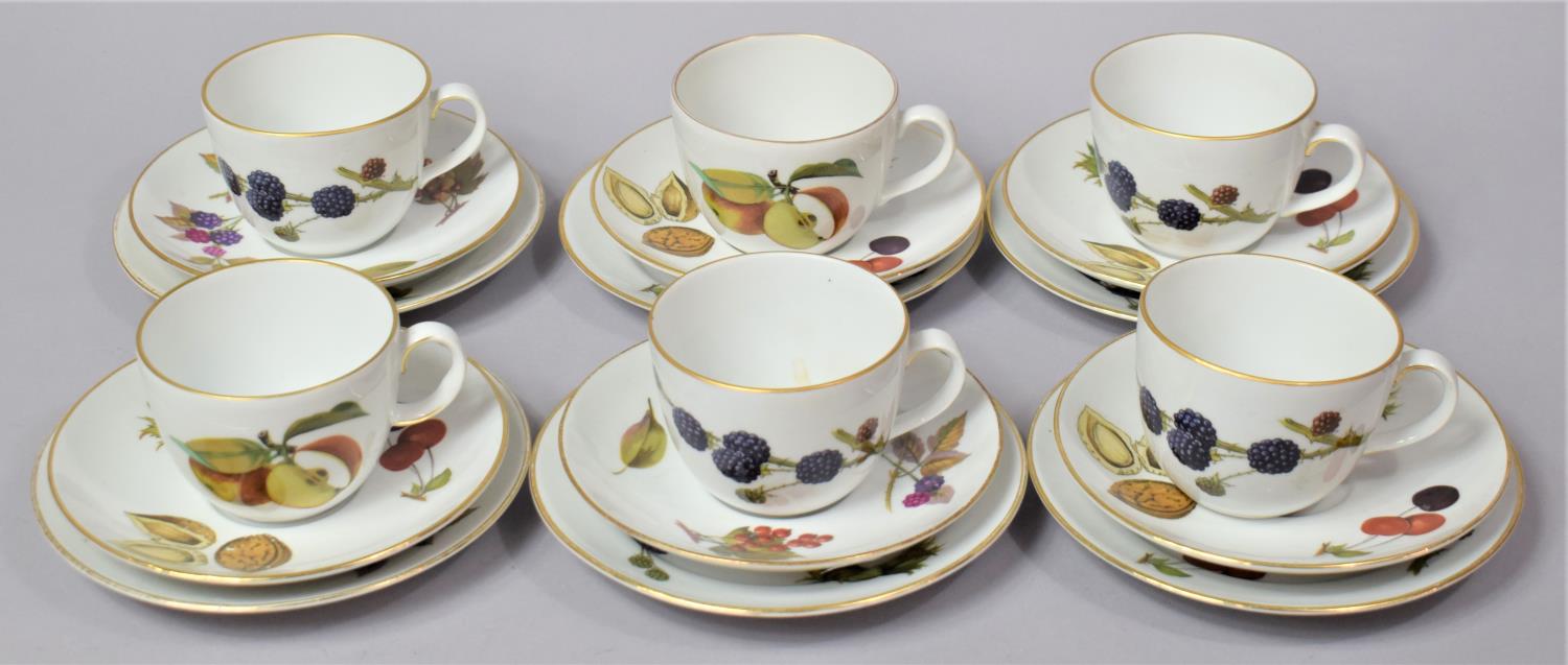 A Collection of Royal Worcester Oven to Table Teawares to comprise Set of Four Wild Harvest Cups,