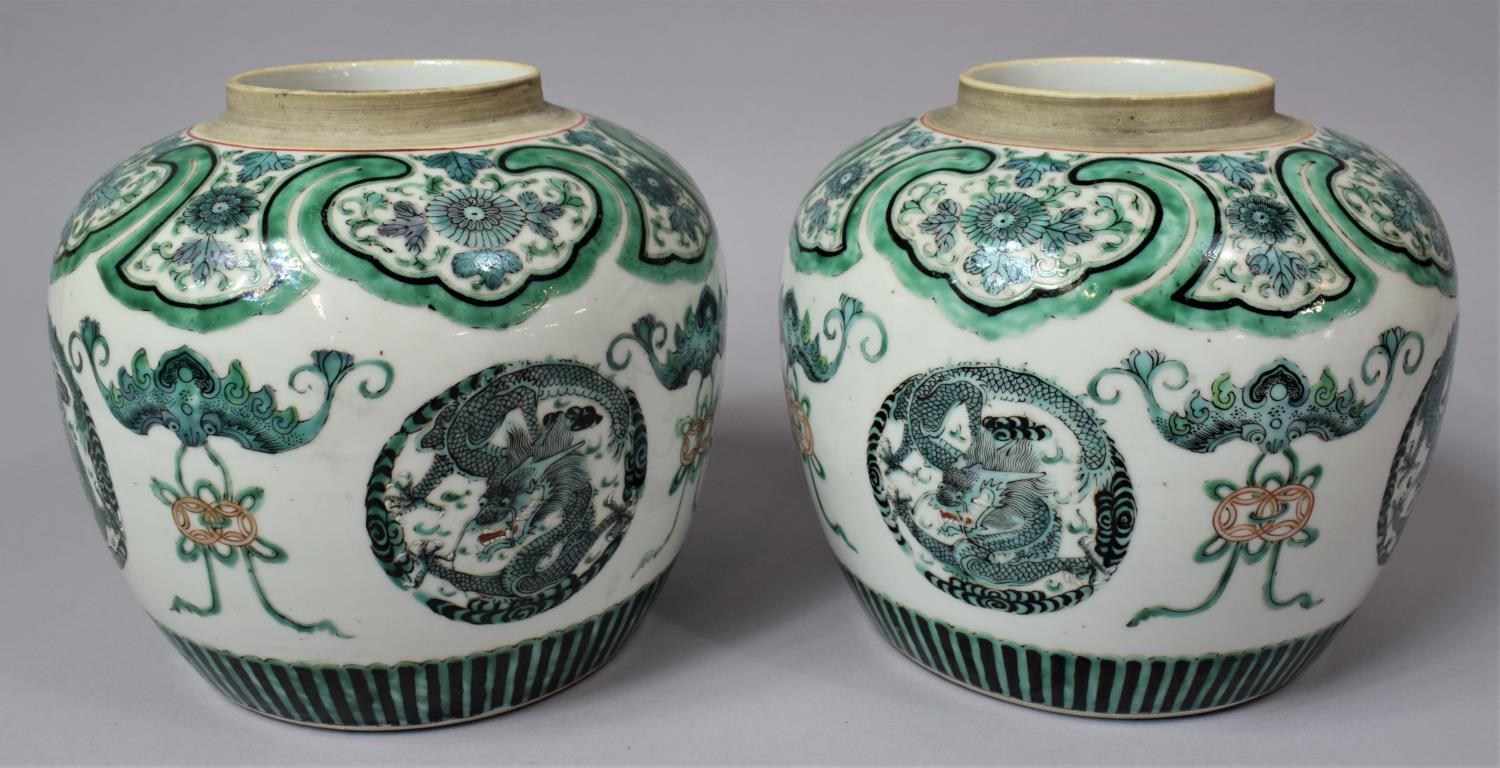 A Pair of 18th Century Chinese Famille Verte Ginger Jars Decorated with Applied Enamels Depicting - Image 4 of 10