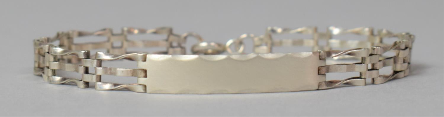 A Silver Gate Identity Bracelet, Unmarked, 19cm Long, Hallmarked Birmingham 1988 - Image 3 of 3