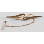 A Nice Quality 9ct Gold and Seed Pearl Brooch, 2.3g, 5.5cm Long