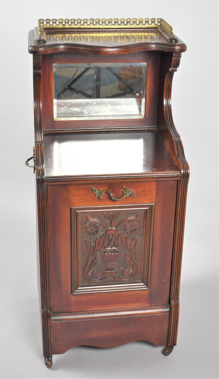 A Late Victorian Mahogany Pull Front Purdonium with Ormolu Galleried Top and Mirrored Back, Pull - Image 3 of 3