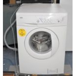 A Zanussi Aquacycle 6kg Washing Machine