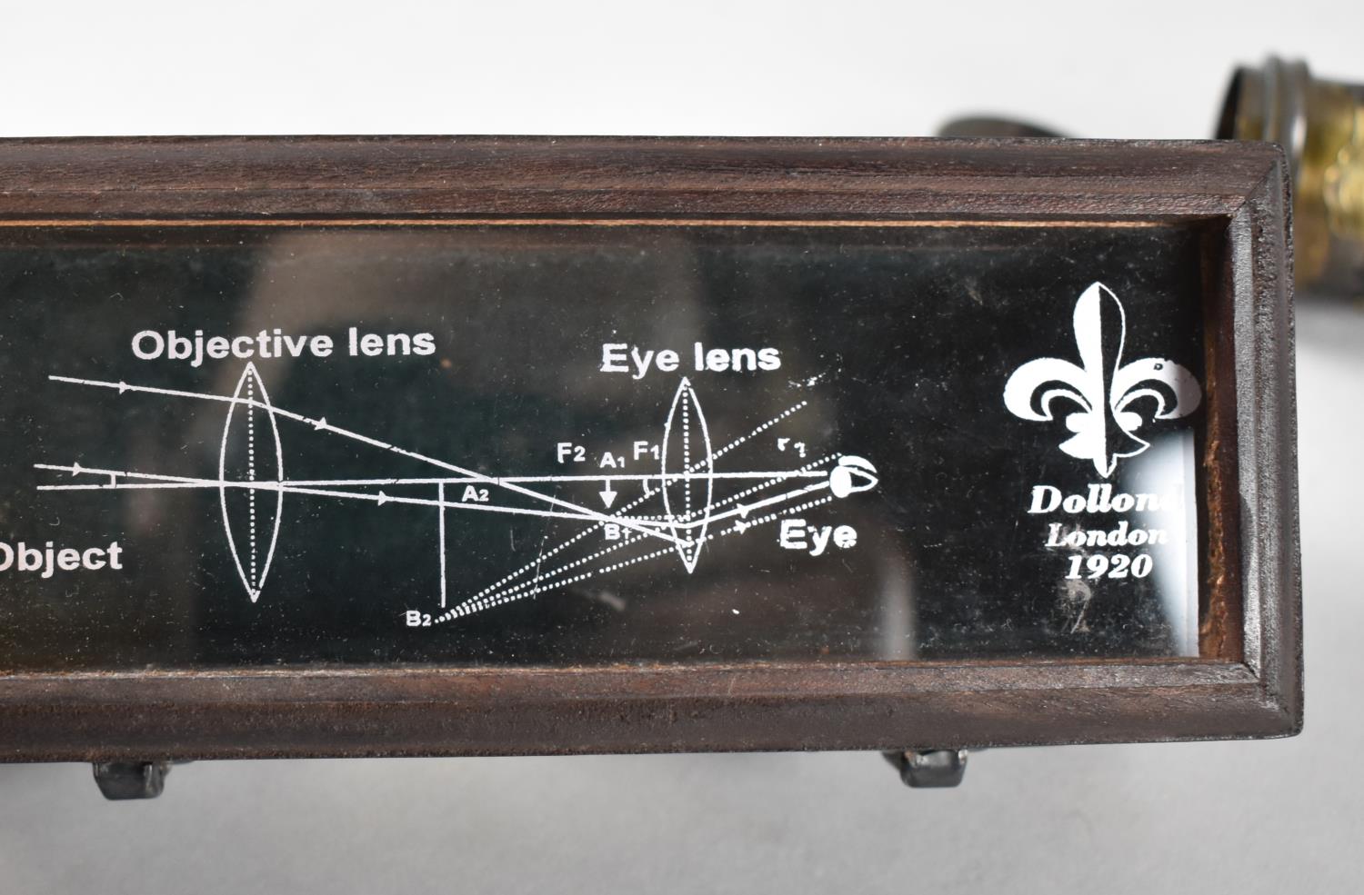 A Reproduction Cased Miniature Three Fold Telescope in the Manner of Dollond of London, Case 16.5cms - Image 3 of 4