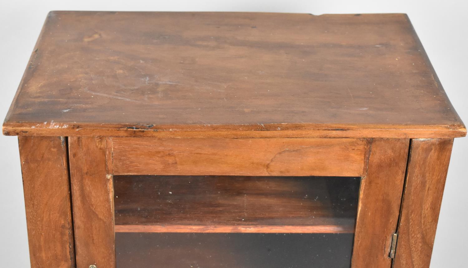 An Edwardian Glazed and Shelved Side Cabinet in Walnut, 55cm Wide and 88cm High - Image 2 of 2