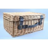 A Modern Wicker Picnic Basket (Empty), 46cm Wide