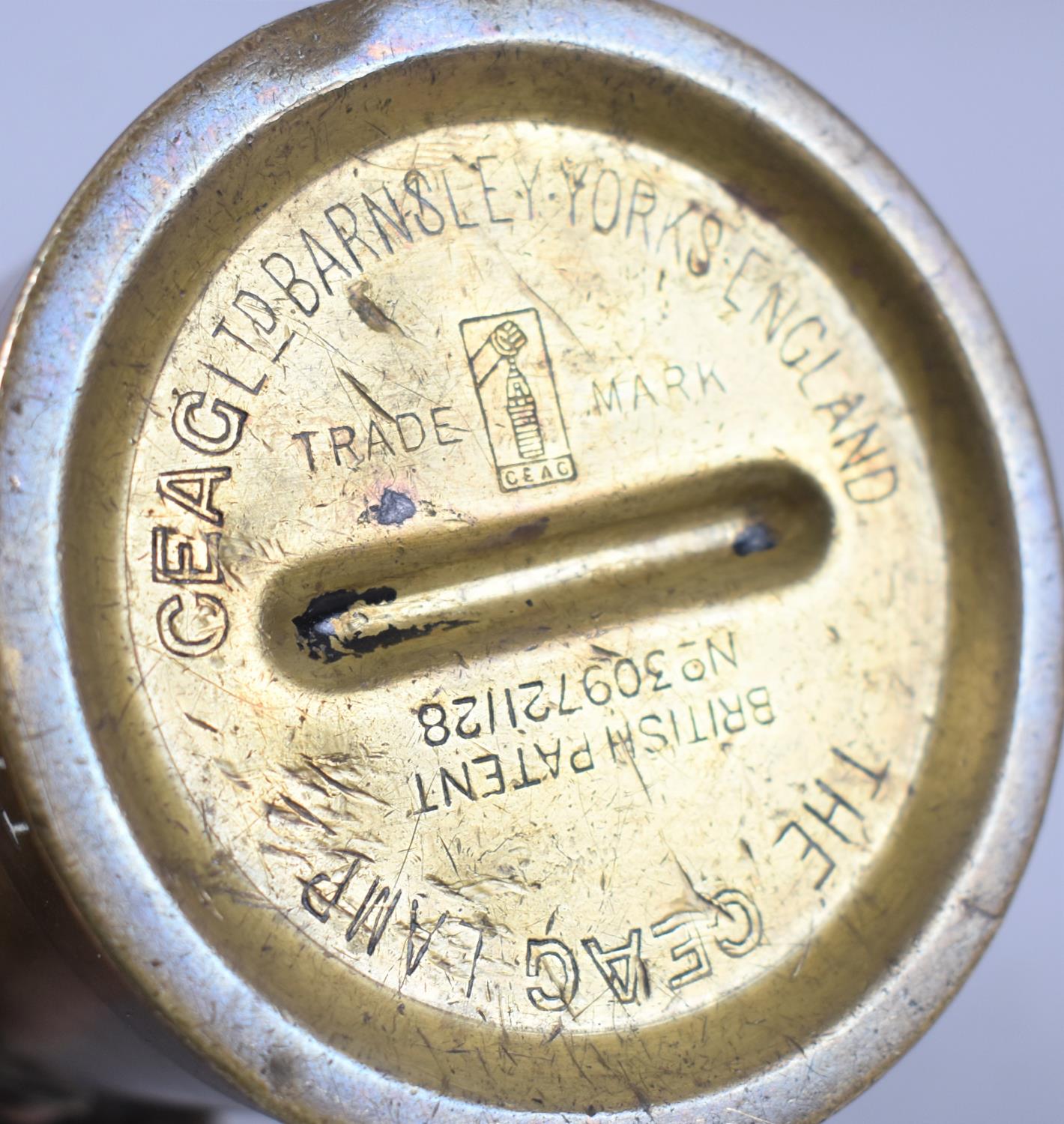 A Vintage Brass Cylindrical Inspection Lamp, by Ceag of Barnsley, Type BE, 22cm high - Image 3 of 4