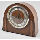 An Art Deco Oak Mantle Clock with Eight Day Movememt