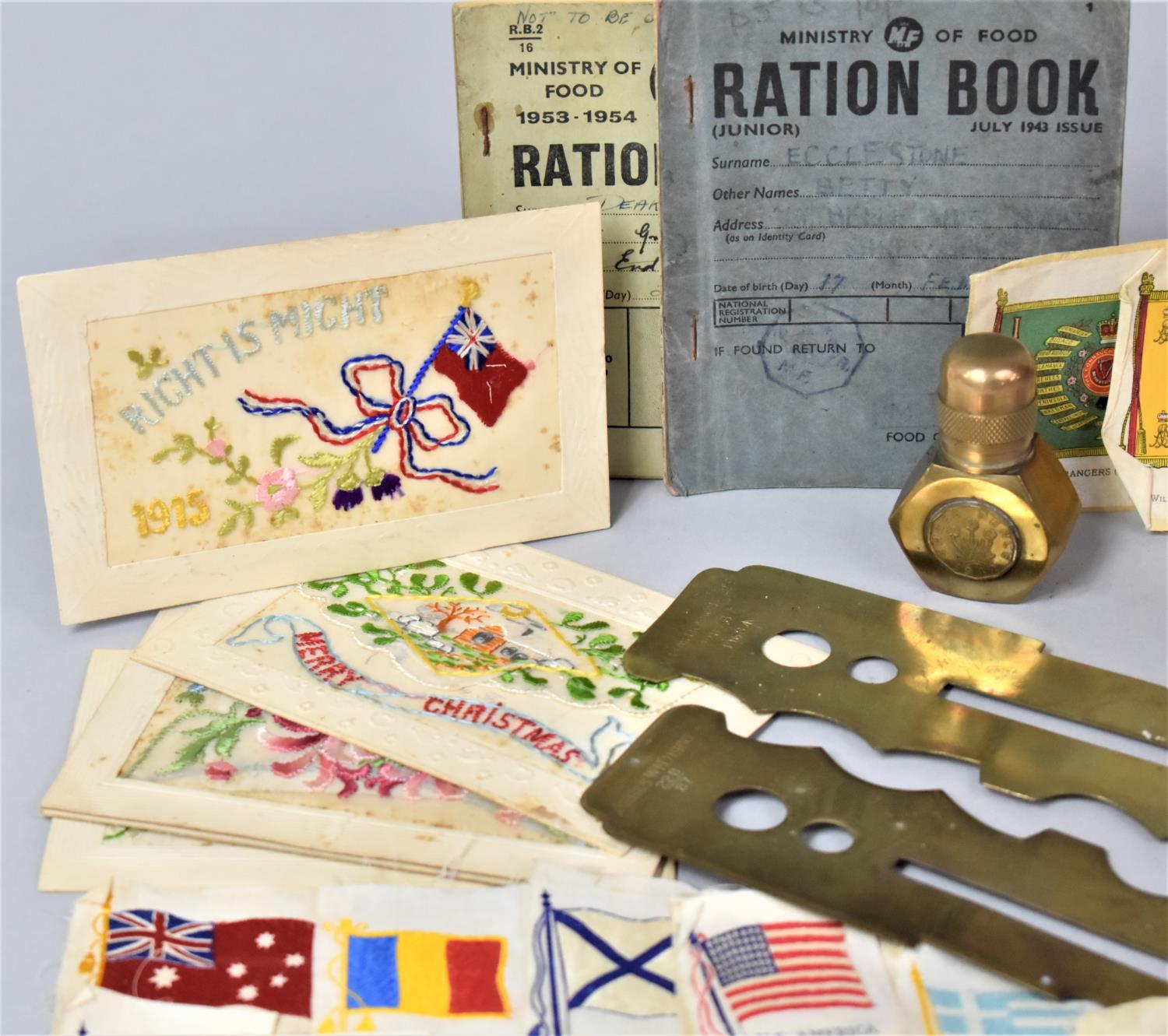 A Collection of WWI Silk Postcards, Ministry of Food Ration Books, Brass Button Cleaning Guards with - Bild 2 aus 4