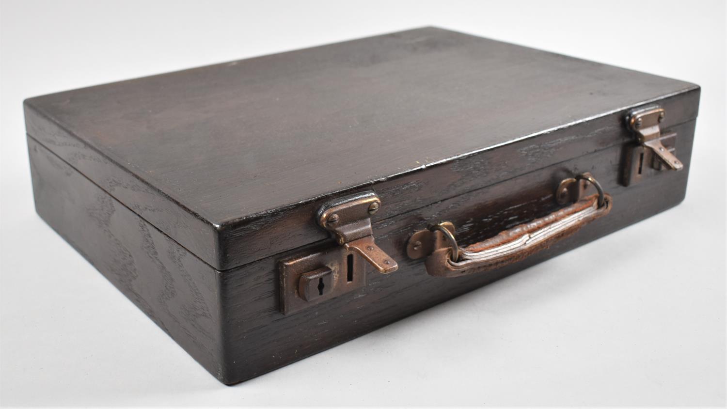 An Edwardian Wooden Box containing Vintage Humbrol Enamels, Starlon Plastic Enamels Etc - Image 2 of 2