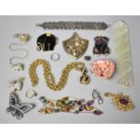 A Collection of Modern Costume Jewellery to Include Brooches and Bracelets