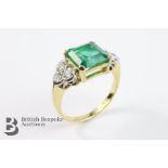 18ct Yellow Gold and Emerald Ring