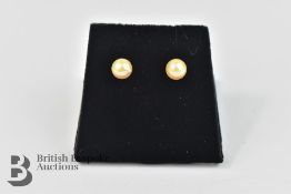 Pair of Fresh Water Pearl Stud Earrings