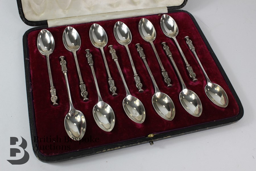 Set of Twelve Silver Apostle Spoons - Image 2 of 4