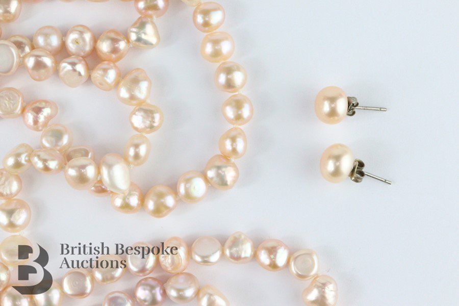 Set of Pink Freshwater Pearls - Image 2 of 2