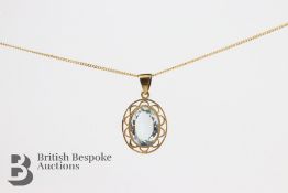 9ct Gold Topaz Pendant and Chain