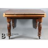 Victorian Mahogany Dining Table