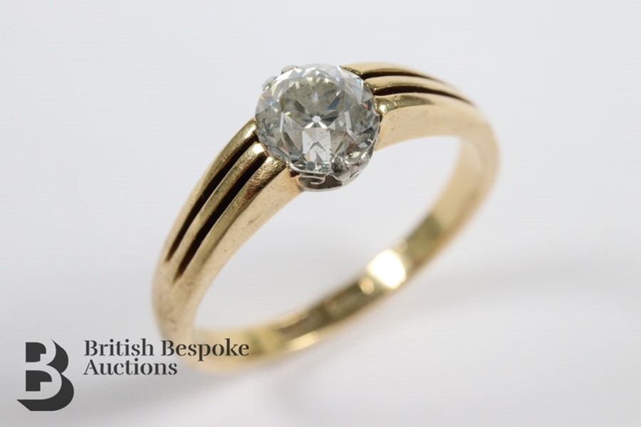 18ct Gold Diamond Solitaire Ring