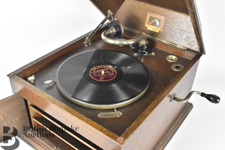 Vintage Oak Cased Gramophone