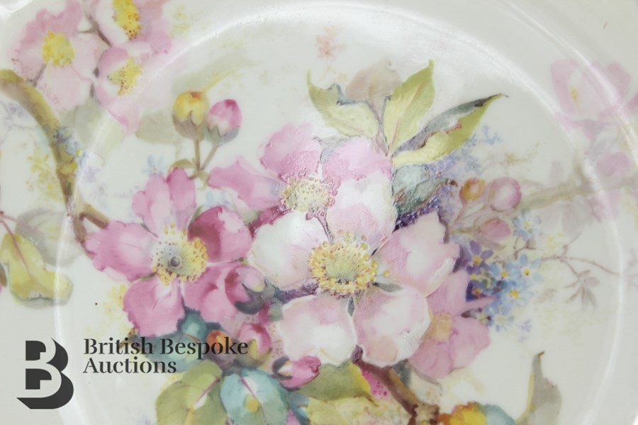Three Royal Crown Derby Cabinet Plates - Image 5 of 10