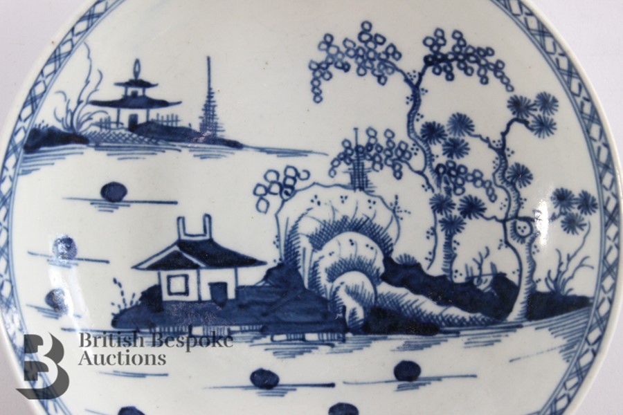 Dr Wall, or first period Worcester Blue and White Tea Bowl and Saucer - Image 5 of 15