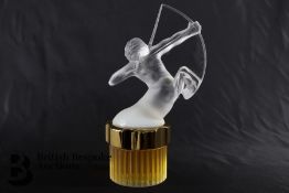 Gentleman's Lalique Limited Edition Eau de Parfum nr 8F15, engraved Lalique Paris to the base,