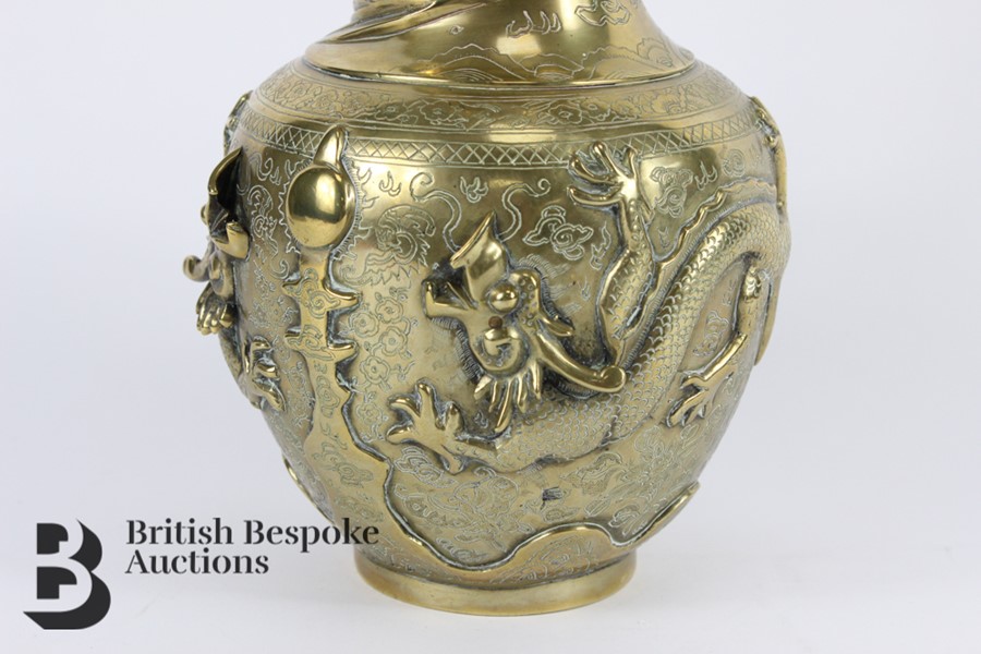 Early 20th Century Polished Bronze Chinese Export Dragon Vase - Image 7 of 11