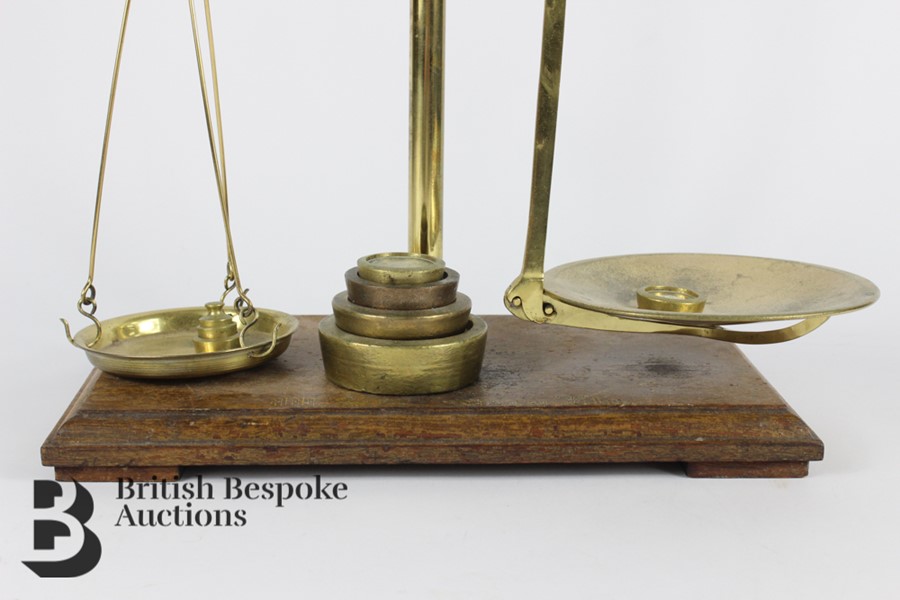 Set of 20th Century Brass Scales - Image 2 of 6