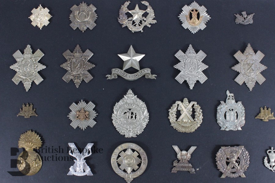 Twenty Scottish Head-Dress Badges - Image 2 of 4