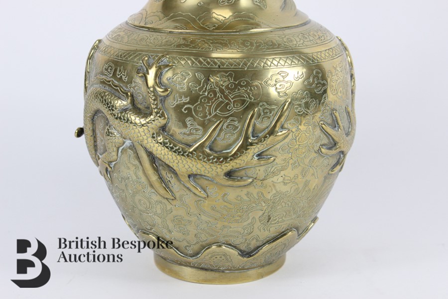 Early 20th Century Polished Bronze Chinese Export Dragon Vase - Image 8 of 11