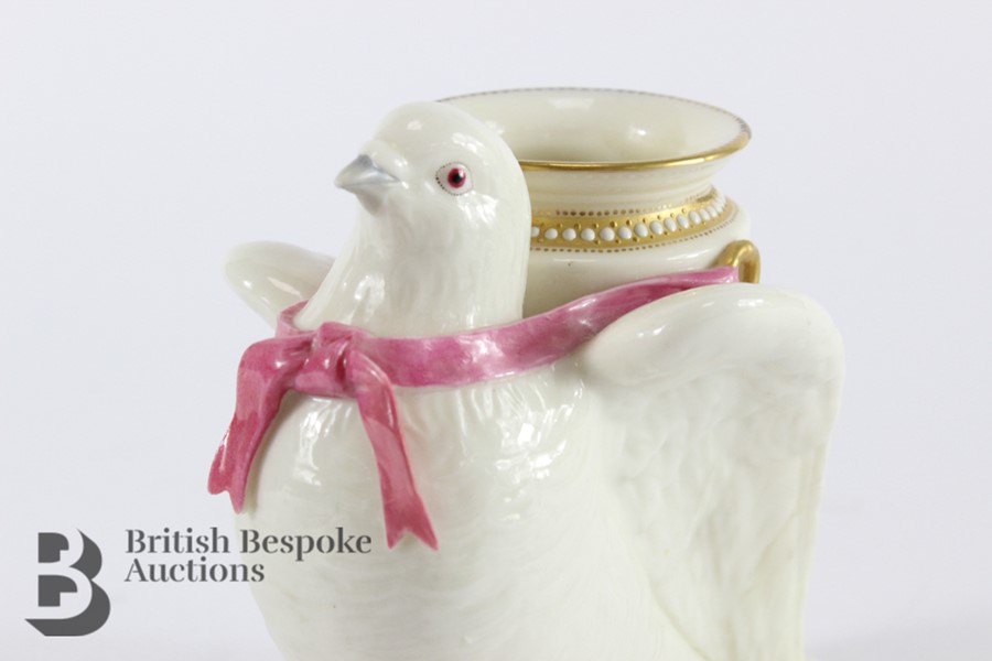 Late 19th Century Royal Worcester Dove Posy Vase - Image 6 of 11