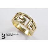 Gentleman's 18ct Yellow Gold Ring